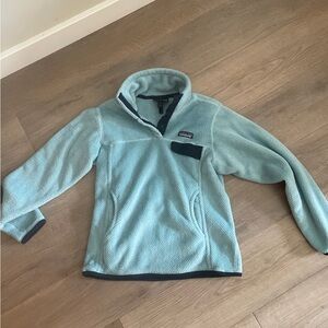 Womens Like New Patagonia Pullover Size Small